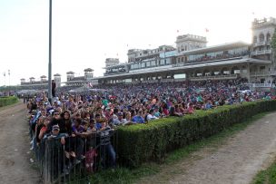 Club Hípico negó responsabilidad en carrera a la chilena con 3 caballos muertos