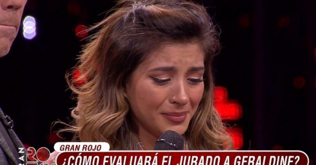 Geraldine Muñoz se quebró en última presentación en “Gran Rojo”: jurado la criticó y pasó a capilla