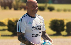 FOTO | Jorge Sampaoli celebra la llegada de su tercer hijo junto a su pareja Paula Valenzuela 