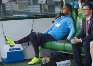 Arturo Vidal vio desde la banca el empate sin goles del FC Barcelona con el Borussia Dortmund