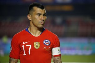 Gary Medel no logró evitar la derrota del Bolonga ante el Udinese