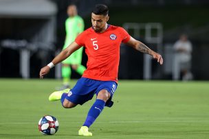 Paulo Díaz quedó feliz por ser capitán y pidió tener a todos y los mejores en la Roja