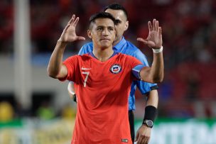 Alexis Sánchez separó discusión entre dos compañeros del Inter de Milán