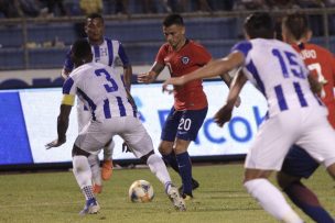 Charles Aránguiz habría rechazado ser el capitán de la Roja ante Honduras