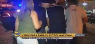 Futbolista sufre escalofriante lesión y tuvo que ser traslado en taxi al hospital