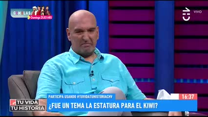 Arturo Walden reveló por qué le dicen “Kiwi” y desató risas en “Tu vida, tu historia”