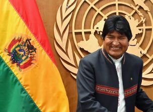 Bolivia entra en la recta final de los comicios más reñidos en décadas