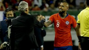 Reinaldo Rueda eligió a Arturo Vidal como capitán en desmedro de Claudio Bravo