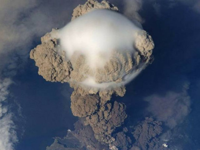 Nasa intenta controlar “súper volcán” que podría destruir a la humanidad