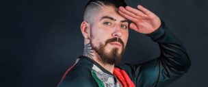 ¿Comenzó una nueva relación? Sargento Rap publicó comprometedora imagen junto a tatuadora mexicana