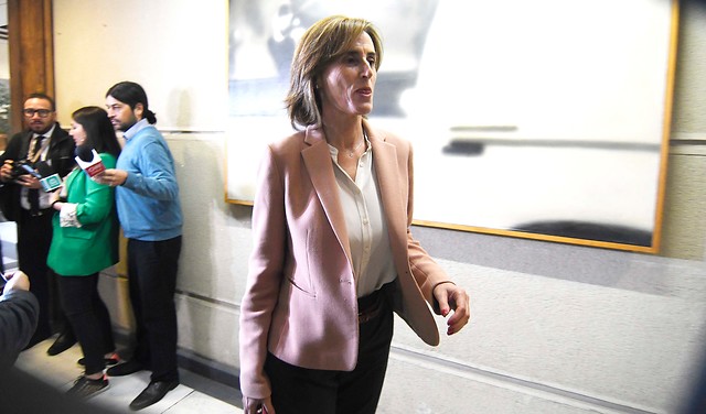 Ministra Cubillos antes de la votación de acusación constitucional: “Lo mío son los argumentos, no las descalificaciones personales”