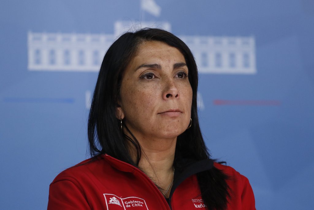 Karla Rubilar hizo un llamado por toque de queda: “No se expongan”