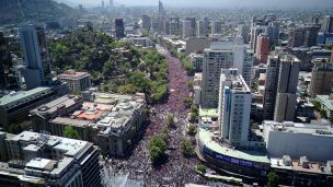 Municipalidad de Santiago anuncia suspensión de clases hasta el viernes