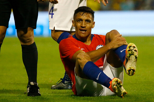 Sánchez no jugará contra Guinea y sería liberado de La Roja por lesión