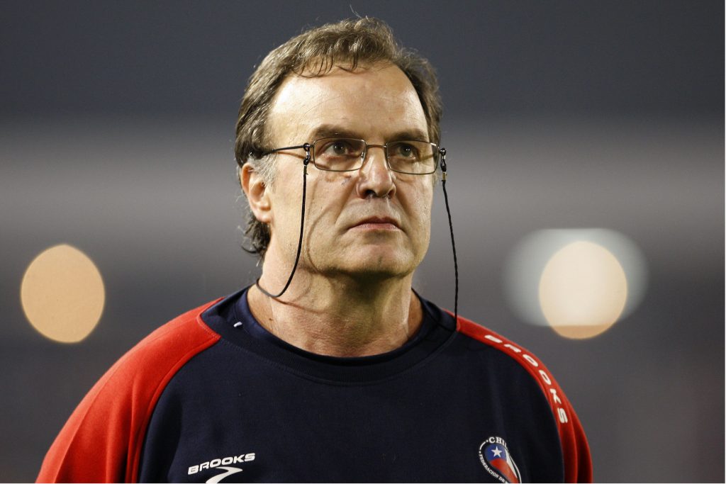 Marcelo Bielsa alzó la voz: “Admiro lo que el pueblo chileno está haciendo”