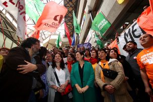 Frente Amplio acuerda la necesidad de nacionalizar el agua, el litio y el cobre