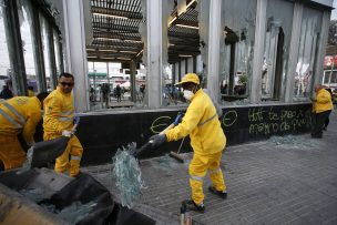 Millonarios destrozos en 41 estaciones de Metro dejan desmanes del día de ayer