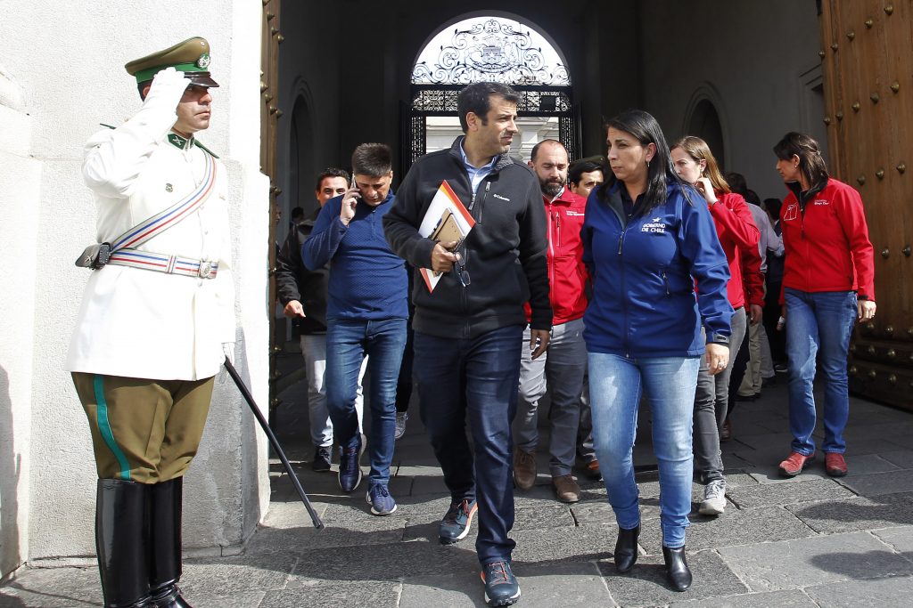 Karla Rubilar ante crisis institucional: “Pido ayuda a todos los colores políticos”