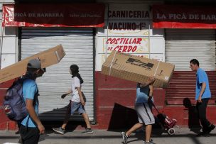 Detienen a funcionarios de la Municipalidad de Maipú por participar en saqueos