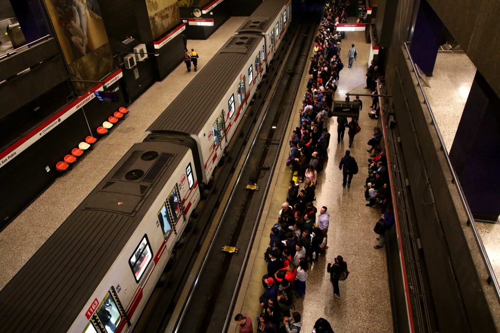 Metro y MetroTren Nos anuncian cierre de sus servicios desde las 18:30 horas