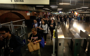 Diputados de RN presentan proyecto para sancionar penalmente a evasores