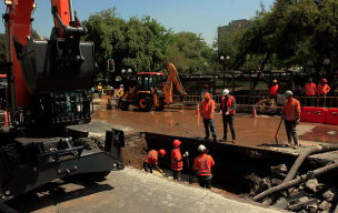 Providencia llama a vecinos afectados por rotura de matriz a presentar demandas