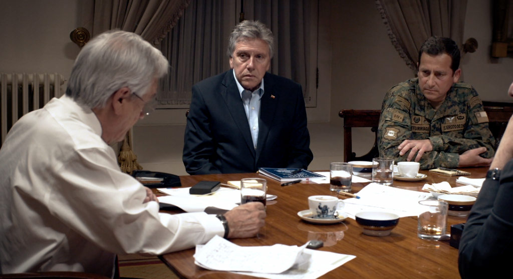 Jefe de Defensa Nacional: “No tenemos información que nos obligue a decretar toque de queda”