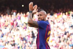 FC Barcelona resaltó reencuentro entre Vidal y Orellana y su primer cruce de 2007