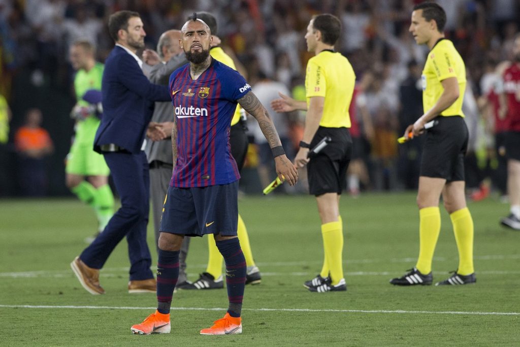 Arturo Vidal: “Creo que es el momento que el Presidente se ponga la mano en el corazón”