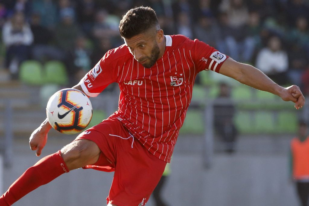 San Felipe goleó a Santa Cruz en polémico partido que tuvo tres penales