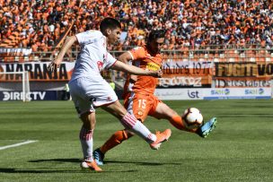 Cobreloa hundió a Valdivia y puso al rojo vivo la lucha por el ascenso