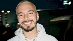 J Balvin bromeó con sus fotos del pasado: 