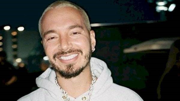 J Balvin bromeó con sus fotos del pasado: “Cuando me creía Balvin Klein”