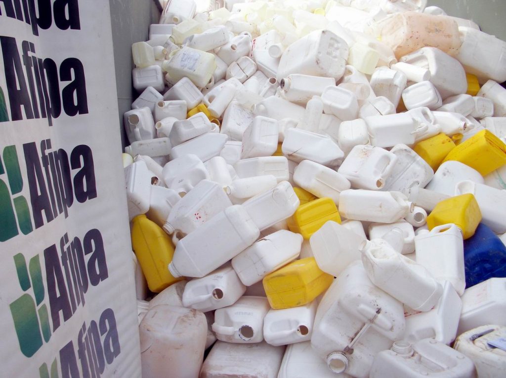 En 84% aumentó recolección de envases vacíos de productos fitosanitarios en Illapel