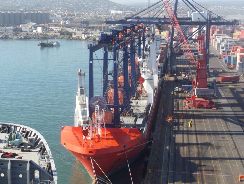 San Antonio Terminal Internacional: primer puerto chileno en alcanzar 10 millones de TEUs