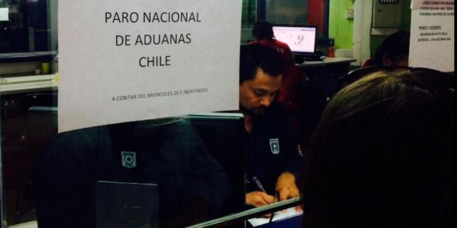 Funcionarios de Aduanas ponen fin a paro tras aceptar propuesta del gobierno
