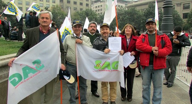 Asociación de Funcionarios del SAG convoca a paro nacional en apoyo a Aduanas
