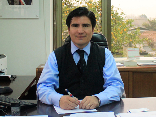 Héctor Echeverría, Director de FIA: “Debemos invertir más en tecnología e innovación. Sólo el 27% de empresas agrícolas innovan”