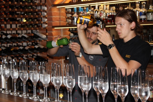 Promoción de pisco en República Checa: El producto chileno que encanta
