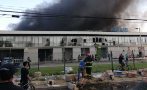 Cinco muertos en un incendio en una bodega en Renca