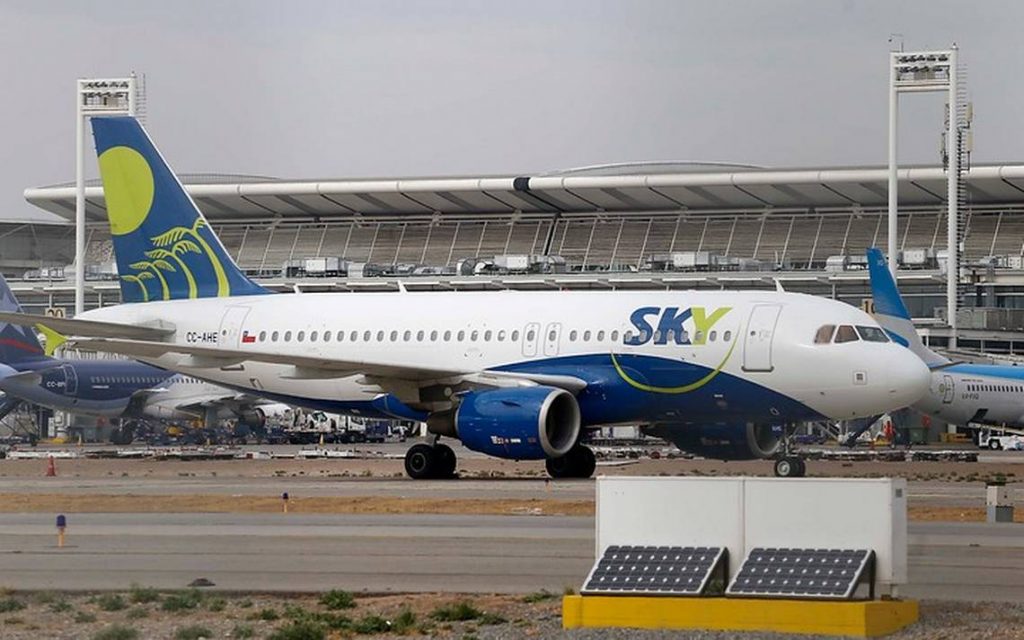 Aerolínea Sky confirma cancelación de 20 vuelos: estas son las compensación para los usuarios