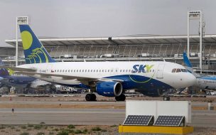 Aerolínea Sky confirma cancelación de 20 vuelos: estas son las compensación para los usuarios