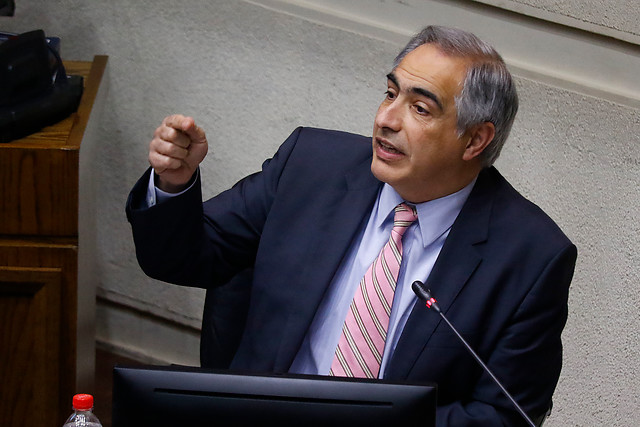 Senador Chahuán sobre una Convención Constituyente: “RN sostiene que debiera ser una representación de 50% parlamentarios y 50% elegidos por la ciudadanía”
