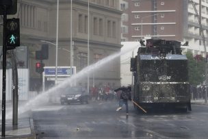 Balance en Valparaíso: 35 lesionados y 52 detenidos en manifestaciones