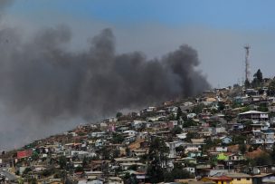 Valparaíso: 5 incendios activos y 1 controlado consumen más de 3.100 hectáreas