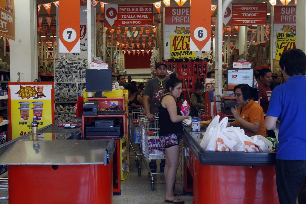 “Supermercados españoles son más baratos que los chilenos” según estudio de ONG