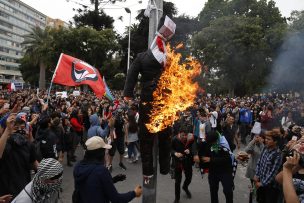 Nuevos saqueos y enfrentamientos se registraron en el centro de Viña del Mar