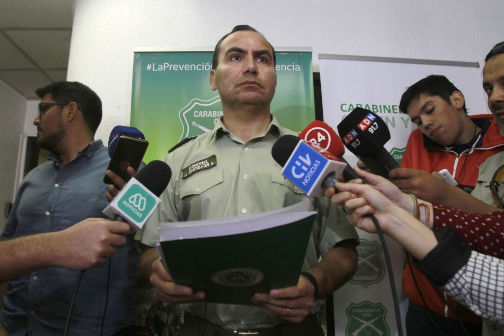 Carabineros calificó última jornada como “violenta” con 122 policías lesionados