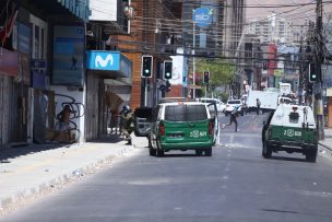 Tres detenidos por el saqueo e incendio de sucursal del BCI en Iquique