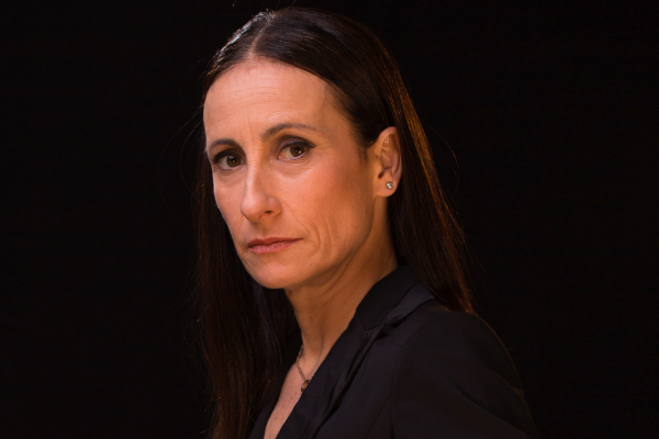Amparo Noguera criticó horario de emisión de último capítulo de “Río Oscuro” y acusó “falta de interés total”